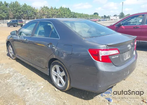 2012 Toyota Camry Se z USA, uszkodzony, nr VIN 4T1BF1FK9CU109068